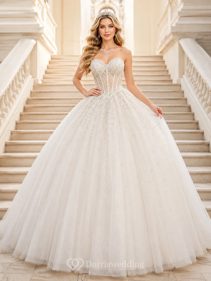 Vestido de fiesta formal de princesa de lujo color marfil, sin tirantes, con escote corazón, perlas y tul, ideal para quinceañeras.