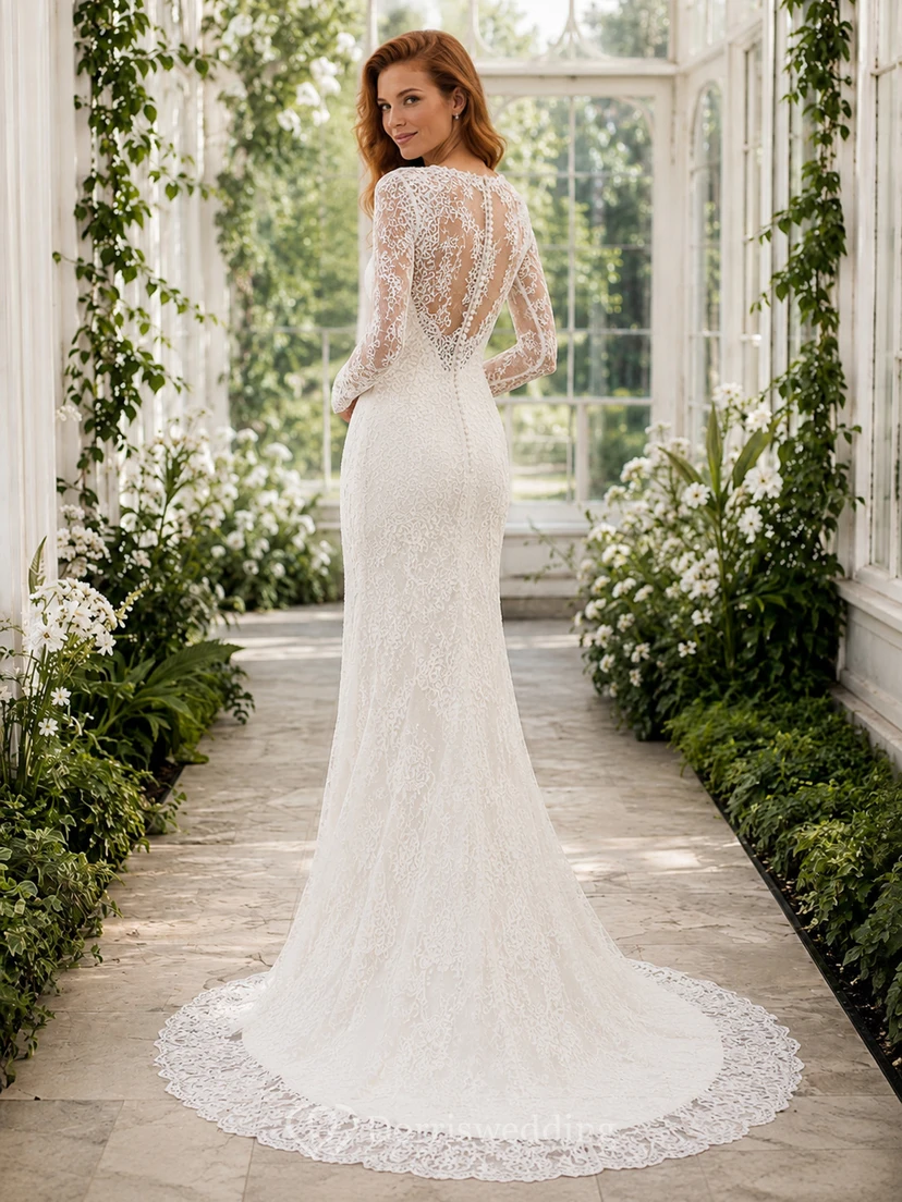 Robe de mariée sirène en dentelle polie, col montant illusion, manches longues transparentes, traîne chapelle, applications florales, style pavillon view 2