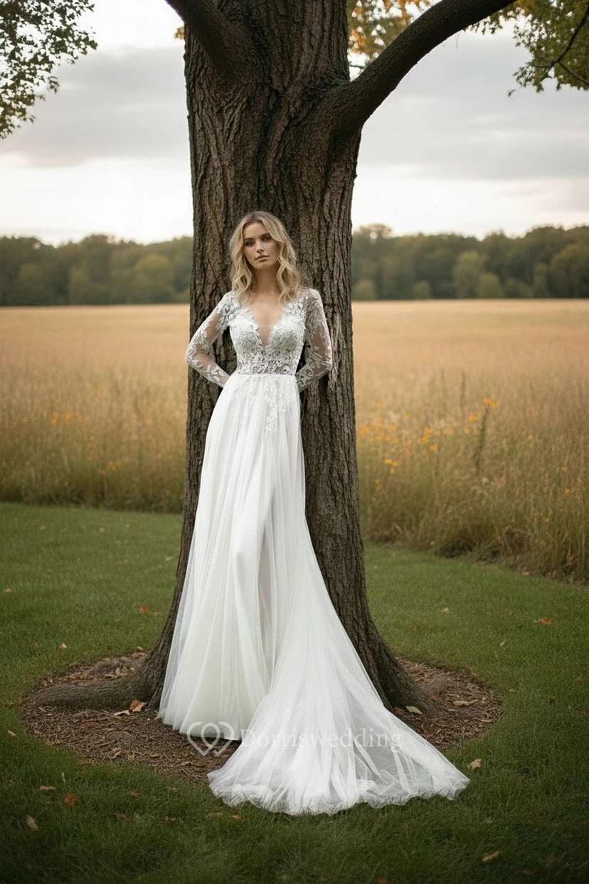 Vestido de novia campestre sexy de encaje con espalda en V y tul. view 2