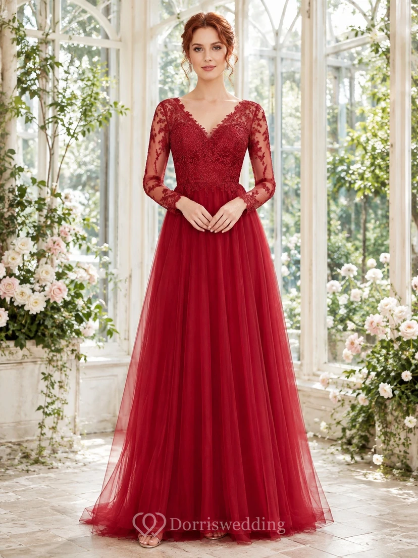 Rotes, bodenlanges Abendkleid aus Tüll mit V-Ausschnitt, langen Ärmeln und A-Linien-Schnitt