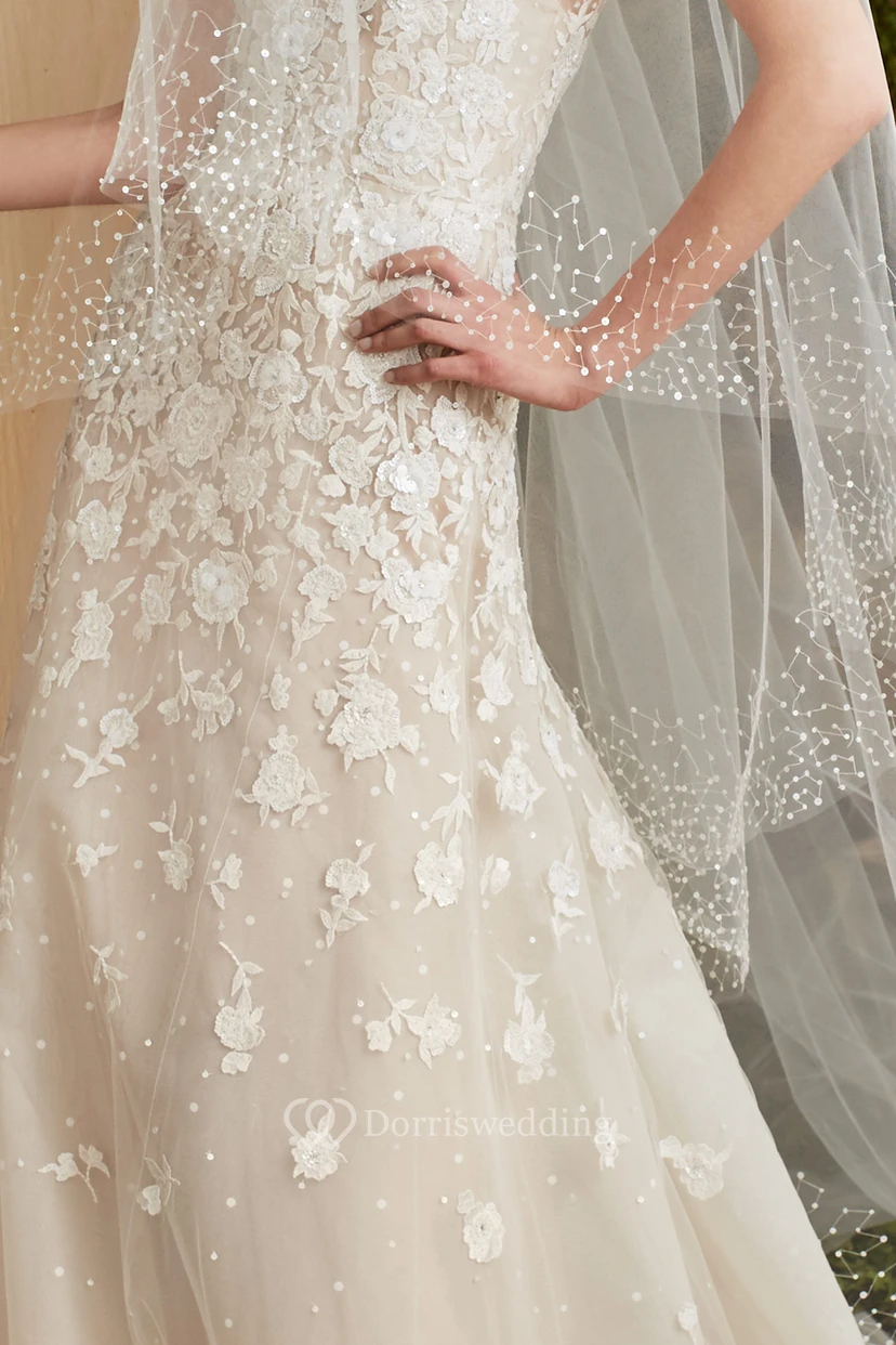 Sheath Sleeveless Long High Neck Tulle Wedding Dress With Appliques And Illusion view 3