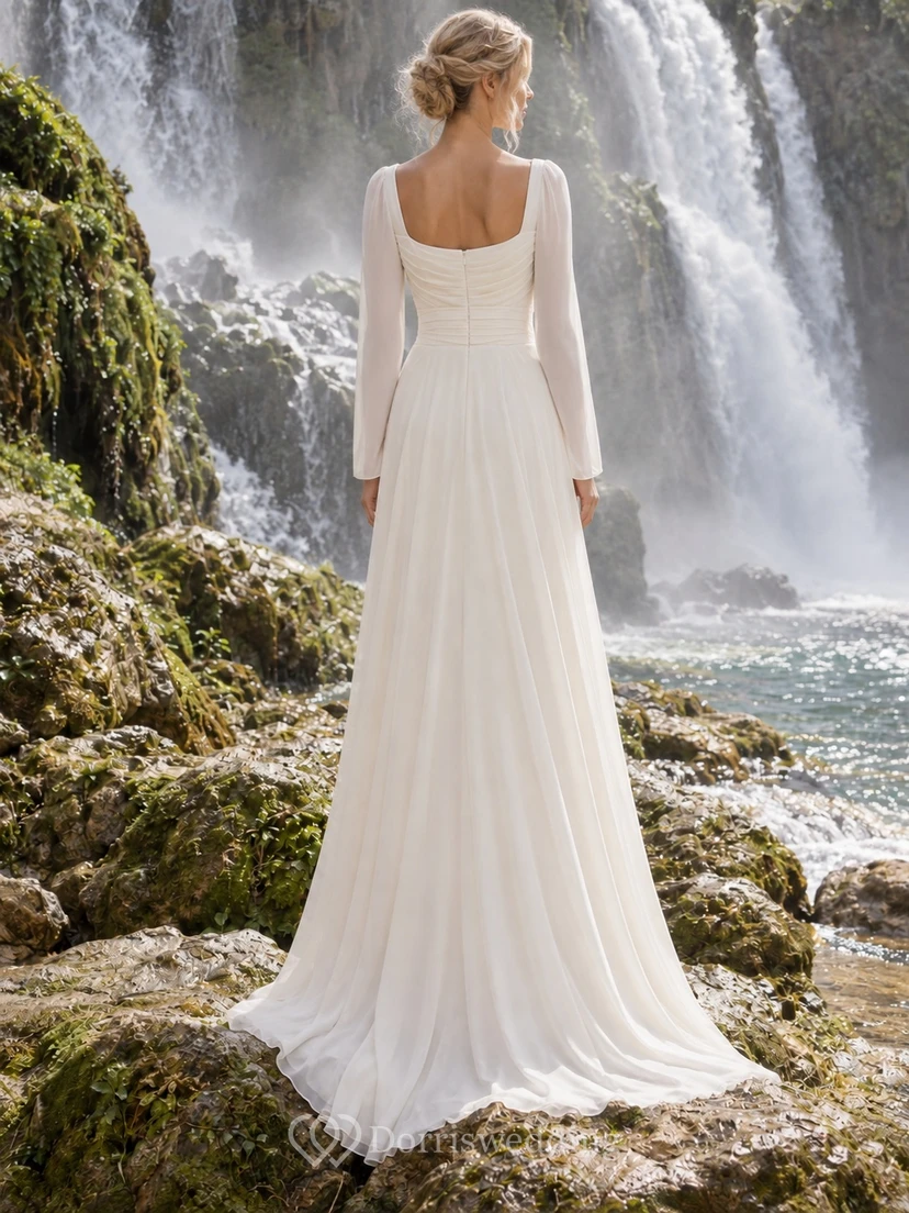 Vestido de novia sencillo de corte A con escote cuadrado, manga larga, corpiño drapeado de gasa view 2