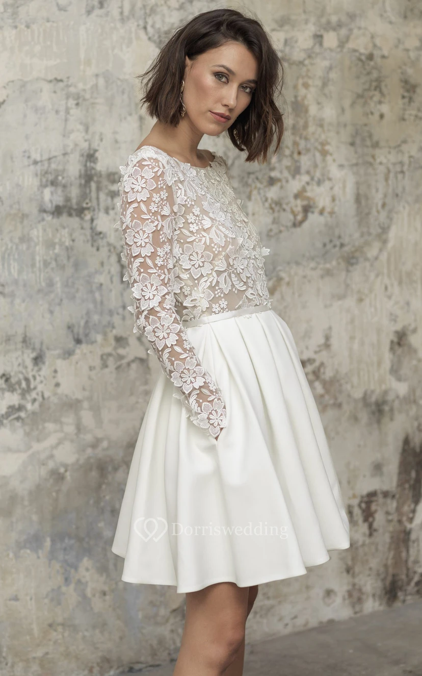 Robe de mariée moderne trapèze courte/mini longueur genou à manches longues avec appliques view 3