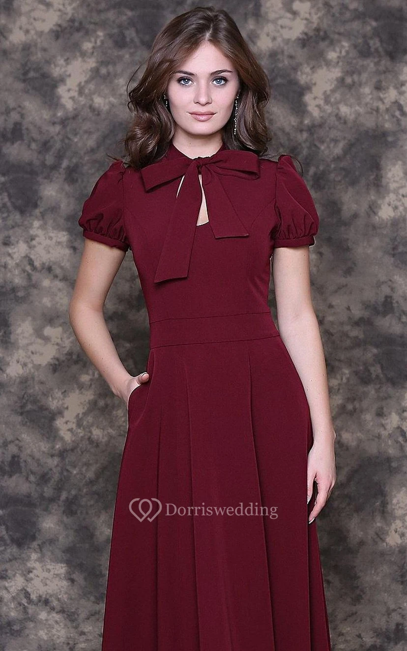 Langes Jerseykleid in A-Linie mit Schleifenkragen, Puffärmeln und Schlüssellochausschnitt view 3