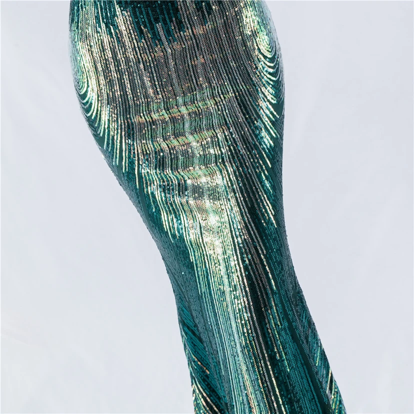 Robe de soirée à bretelles ornée de sequins et de perles, avec motif floral et perles. view 18