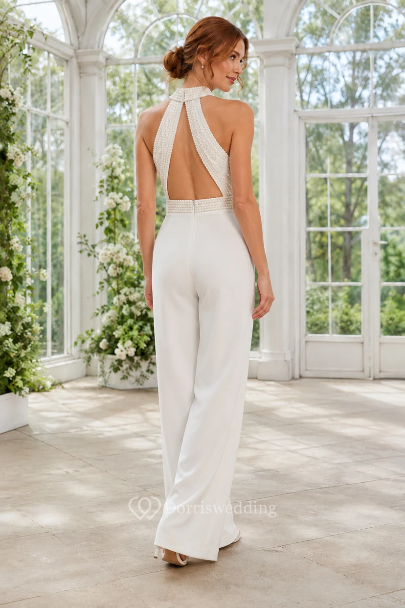 Braut-Jumpsuit mit Neckholder, Schlüssellochausschnitt am Rücken und Perlenbesatz view 2