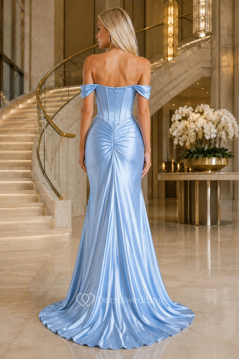 Robe de soirée sirène en satin bleu ciel à épaules dénudées view 2