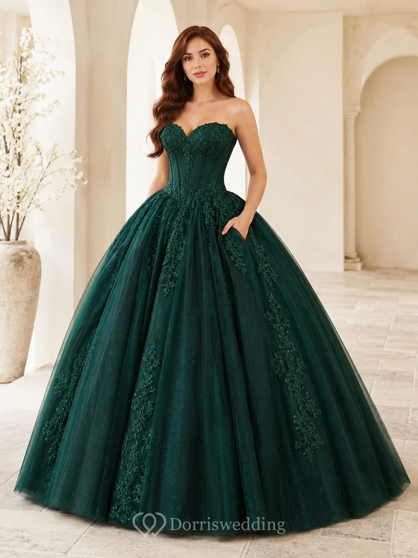 Vestido de quinceañera estilo princesa corsé sin tirantes con escote corazón y bolsillo oculto en verde oscuro