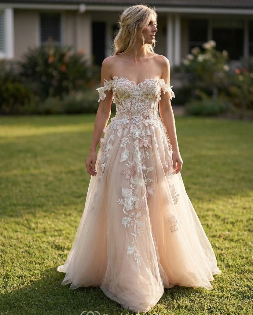 Robe de mariée 3D à fleurs, épaules dénudées, en tulle champagne, style bal