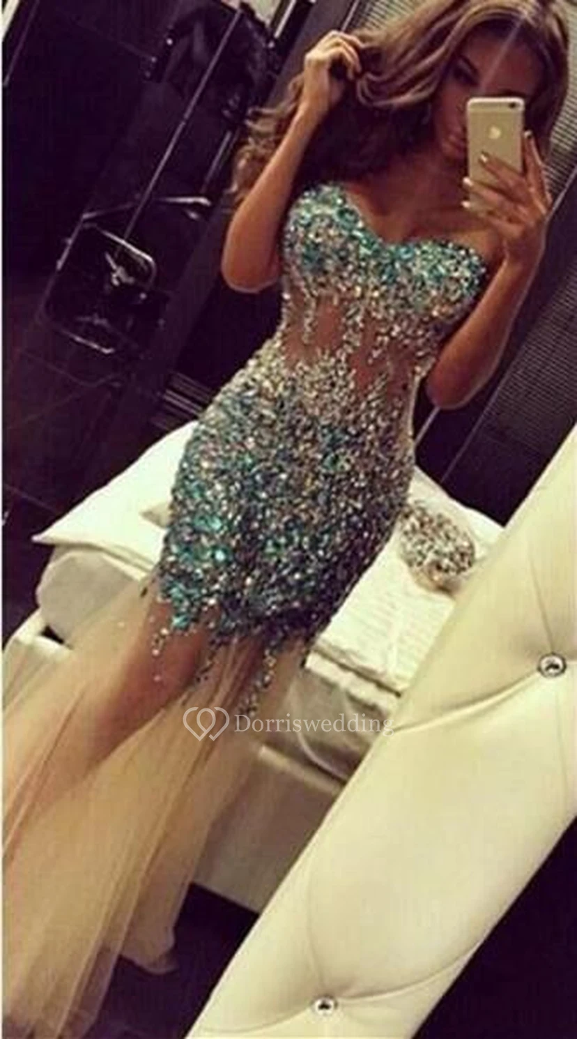 Robe de bal sirène en tulle et cristaux luxueux, traîne balayée