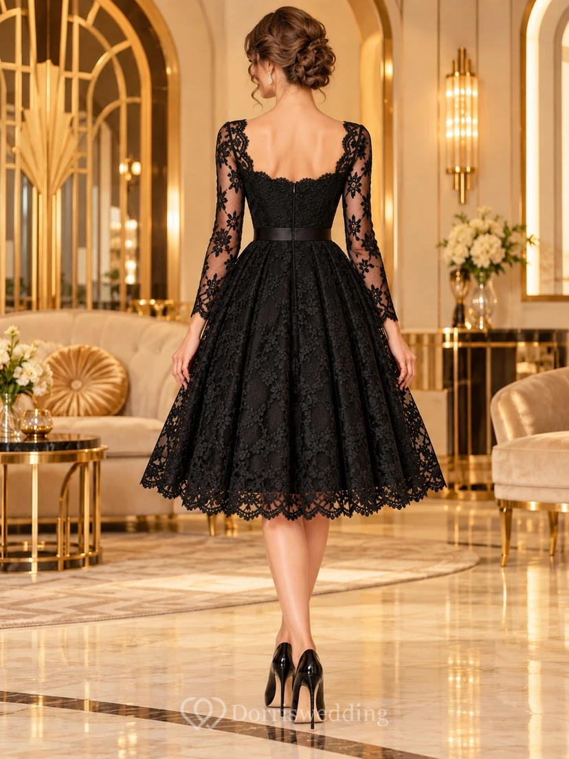 Robe de cocktail vintage noire à col carré, manches longues et dentelle, longueur thé view 2