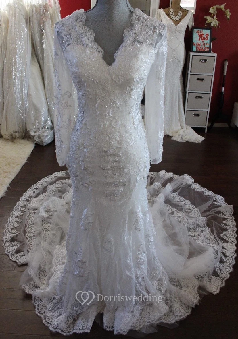Mermaid Lace V-Neck Bridal Dress With Illusion Back view 4
