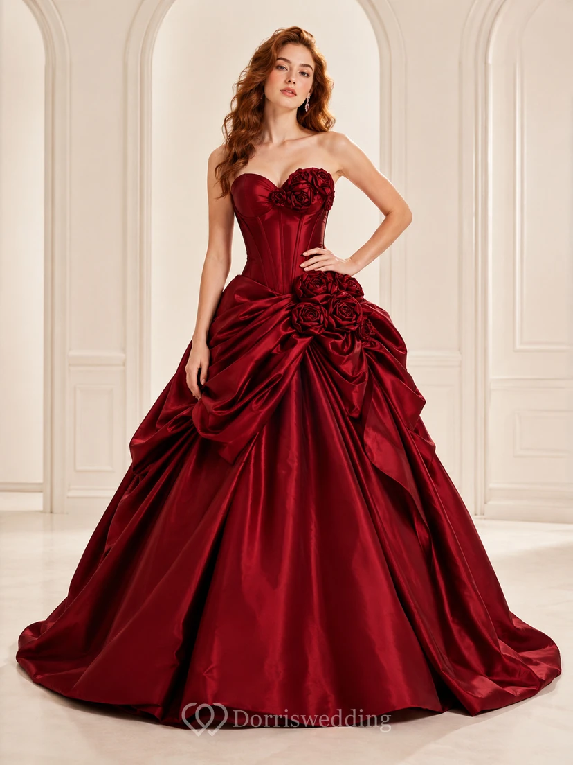 Vestido de quinceañera de lujo color borgoña sin tirantes, escote corazón, roseta drapeada, satén, cola de capilla, estilo princesa.