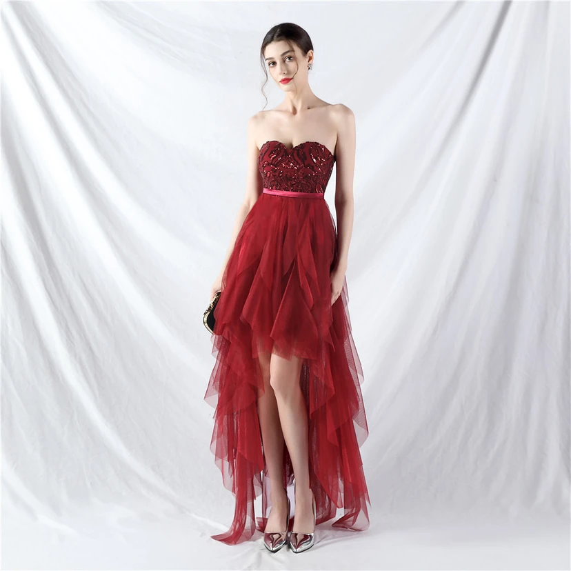 Kleid mit positionierten Blumenperlen und gespleißtem Netzstoff view 32