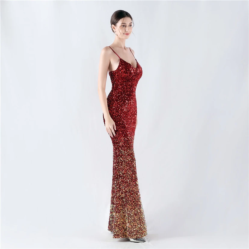 Samtiger, farbverlaufender, perlenbesetzter, sexy Strumpfhalter-Abendkleid view 50