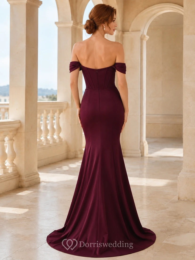 Burgunderfarbenes, schulterfreies Meerjungfrauen-Abendkleid aus Satin mit Korsett und Schleppe view 2