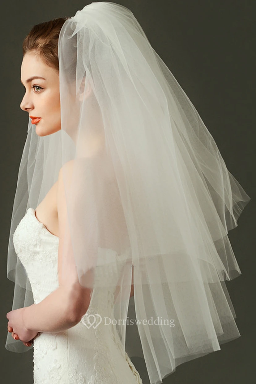 Multi-layer Simple Short Puffy Tulle Wedding Veil view 2