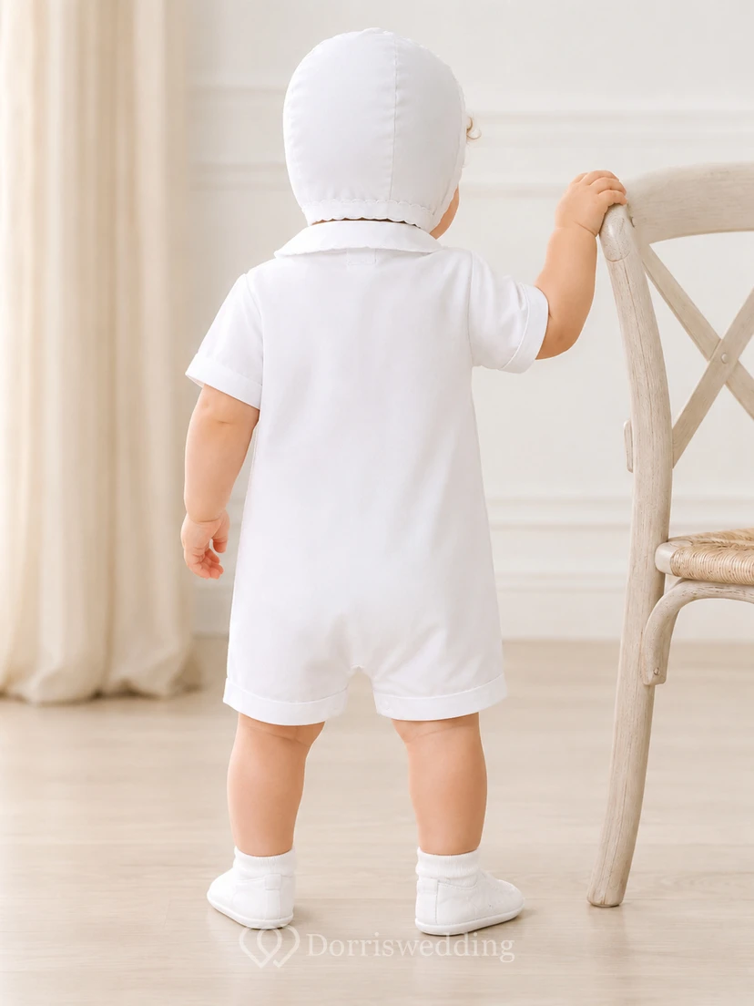 Einfacher weißer Langarm-Tauf-Strampler mit Spitzenkragen für Jungen view 2