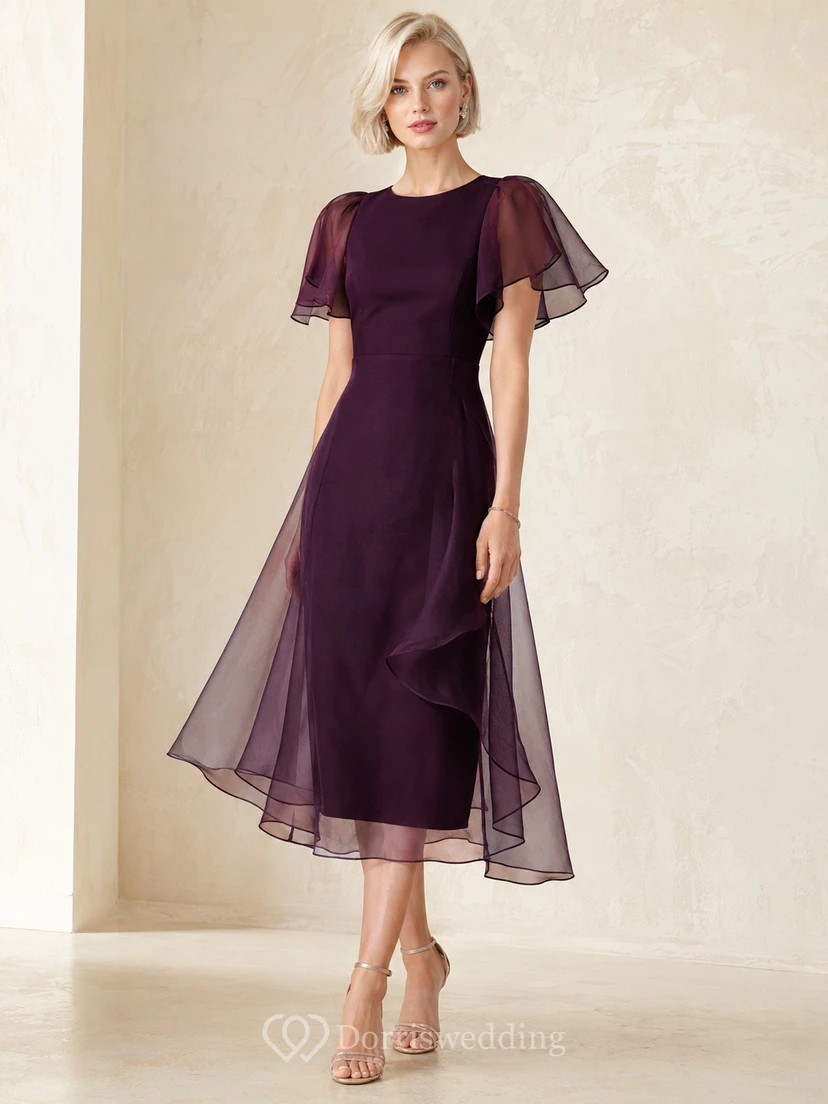 Pflaumenfarbenes Midikleid mit Organza-Überzug und Schmuckkragen