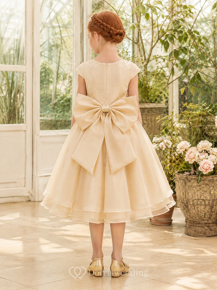 Bow Back Tulle A-Line Flower Girl Dress with Jewel Neck and Tea-Length Skirt view 2