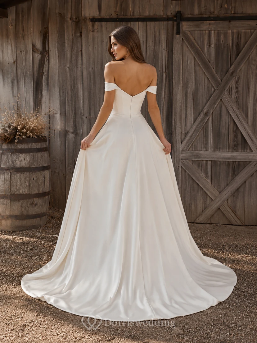 Maternity Wedding Dress V-Neck Sleeveless Lace Tiered Beach Bridal Gown view 2