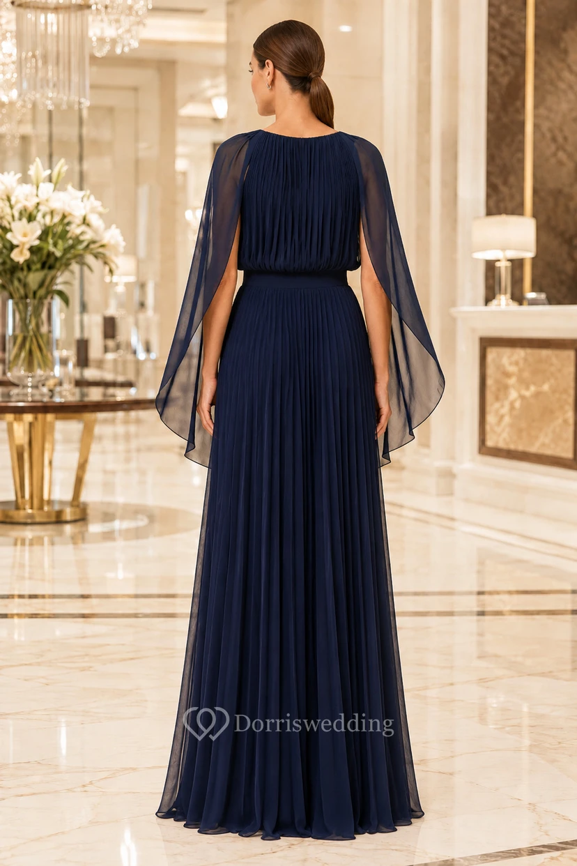 Vestido formal de gasa azul marino oscuro con mangas tipo capa y corte en A view 2