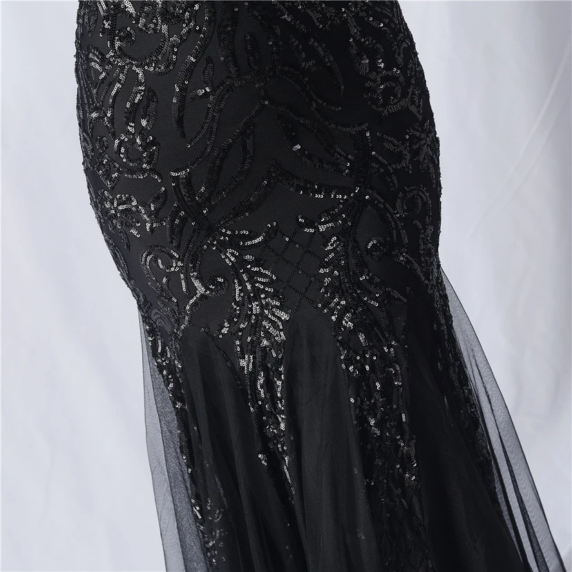 Vestido de noche de alta gama con estampado floral y detalles de malla y cuentas. view 27