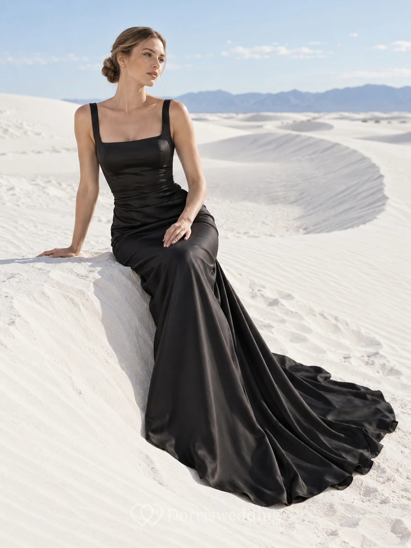 Vestido de novia largo hasta el suelo, negro, de satén fruncido, con escote cuadrado y corte sirena, sin mangas.