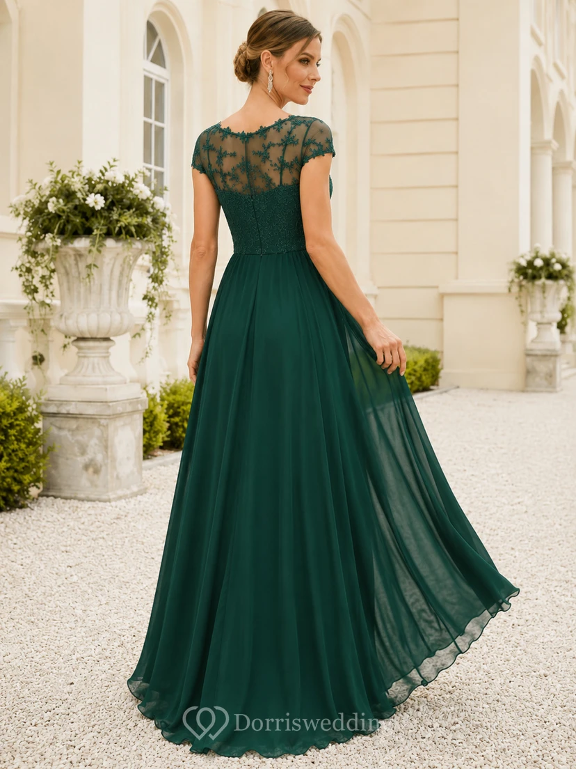 Elegantes, dunkelgrünes Chiffonkleid in A-Linie, bodenlang, mit hohem Kragen und Spitze view 2