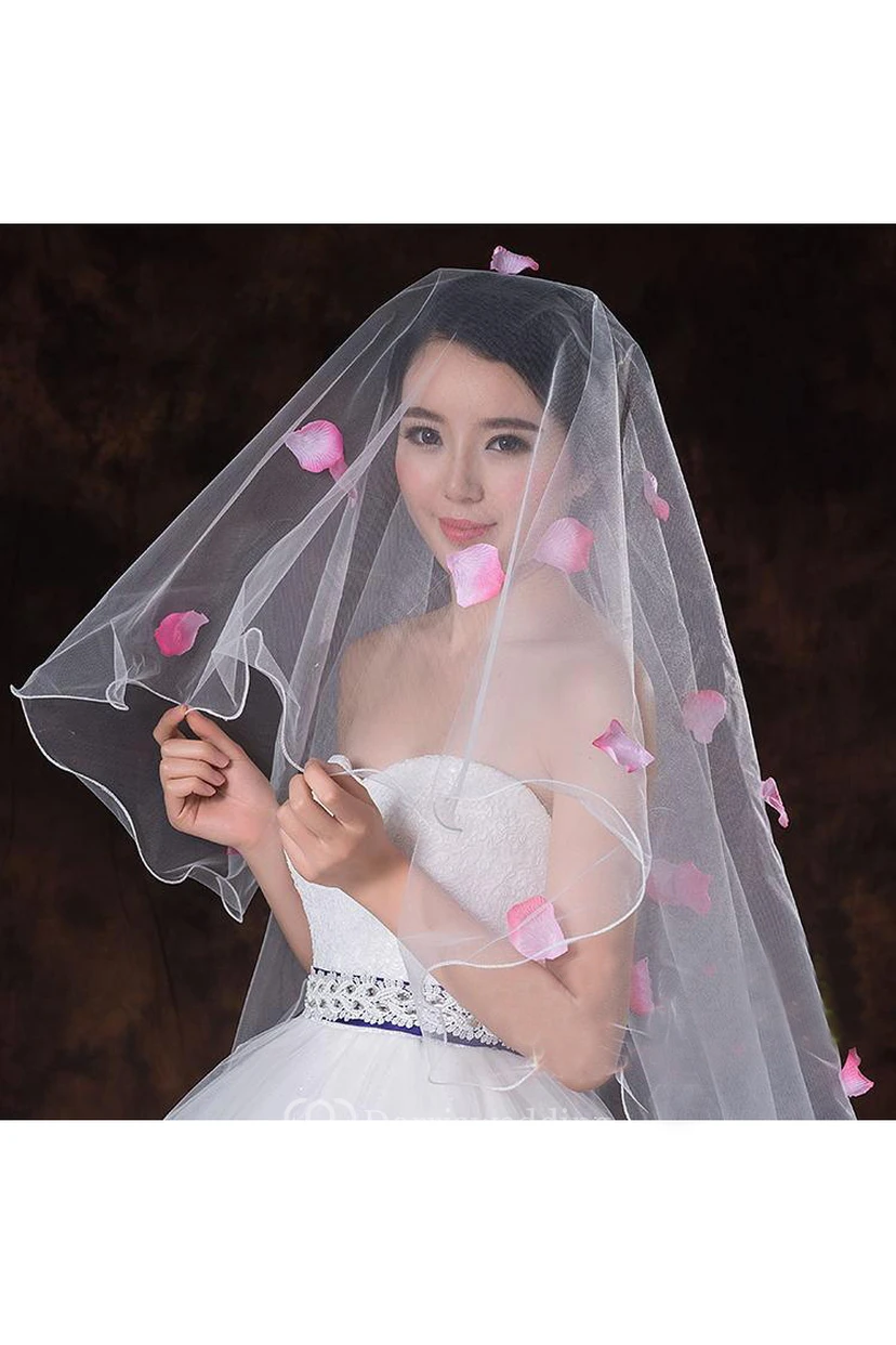  Korean Style 3 Meters Long Tailed Veil with Pink Petals view 3
