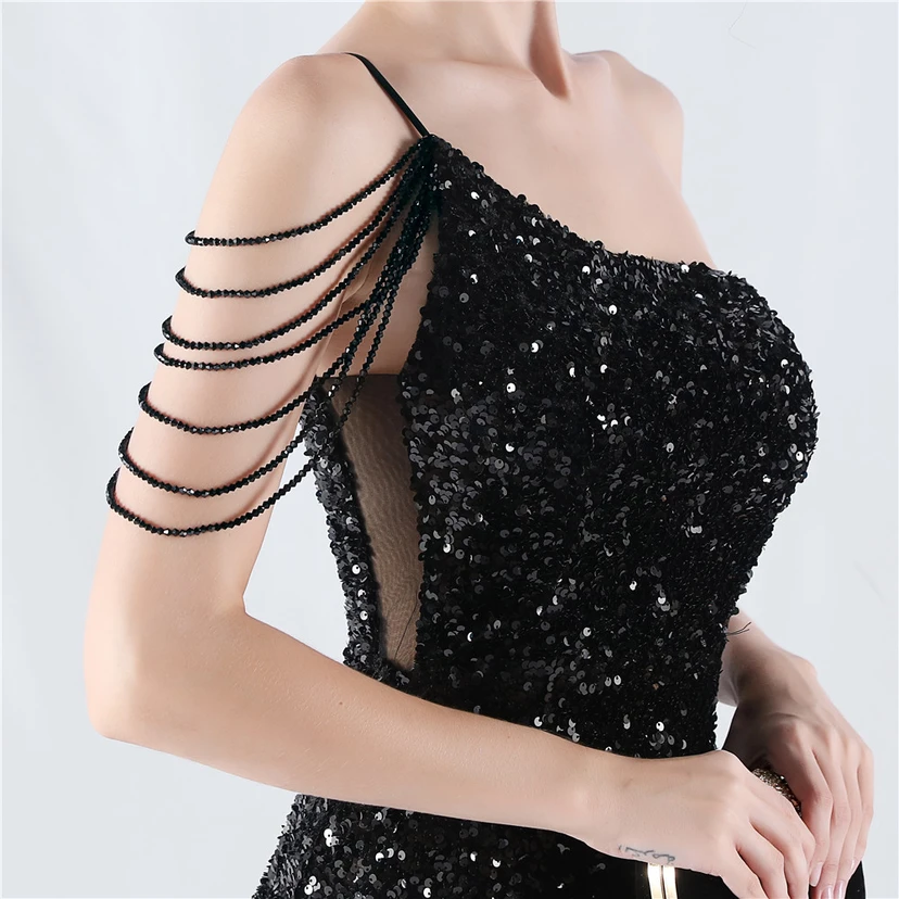 Vestido de noche asimétrico con tirantes, lentejuelas, lentejuelas y bajo de terciopelo degradado de alta densidad view 40