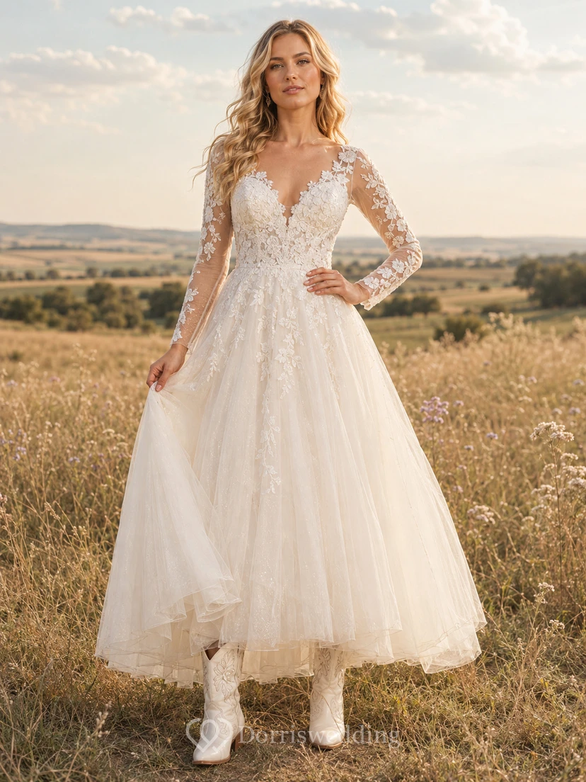 Robe de mariée de maternité à épaules dénudées, corsage en dentelle, robe de mariée désertique avec traîne.