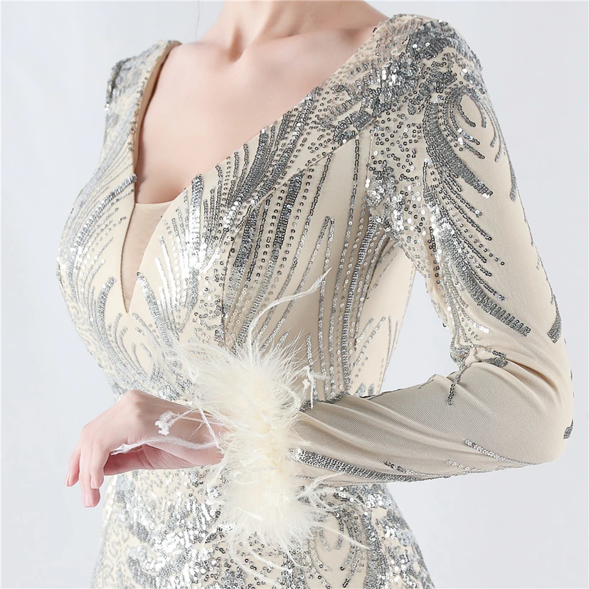 Robe de soirée haut de gamme ornée de perles florales fixes et de poils d'autruche, hôte de la réunion annuelle d'hiver view 9
