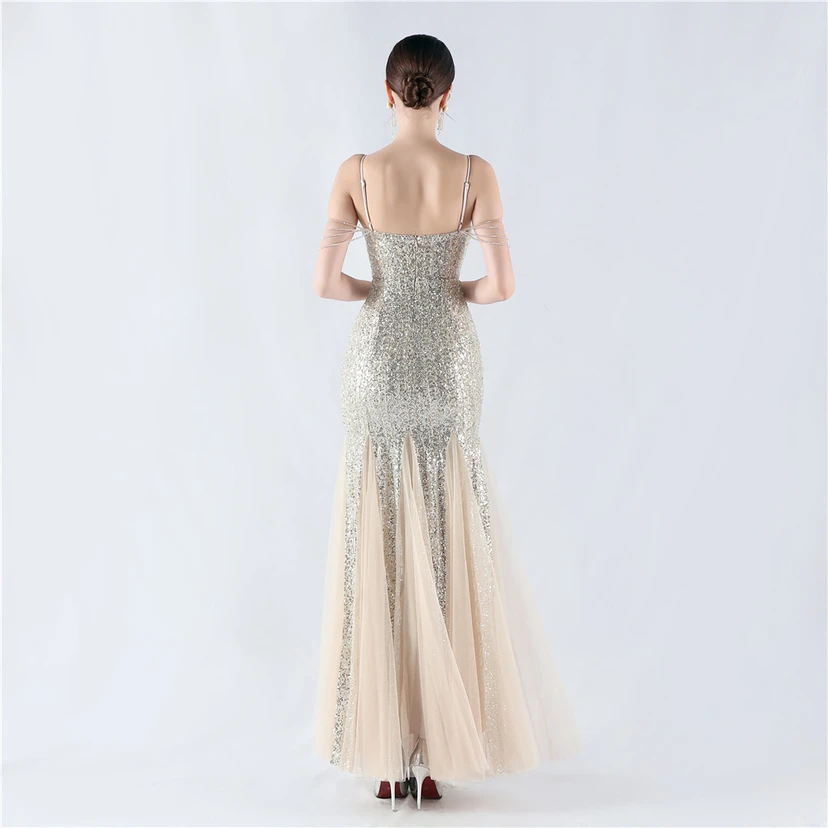 Création de perles, de sequins et de tulle pour une robe de soirée, spectacle, animateur, réunion annuelle view 36