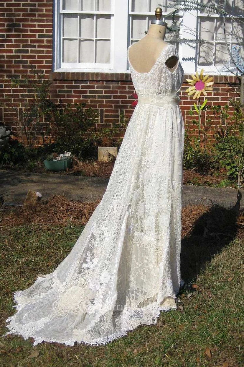 Cap-Sleeve Deep-V-Neck Vintage Lace Boho Wedding Dress With Flower And Sweep Train view 2