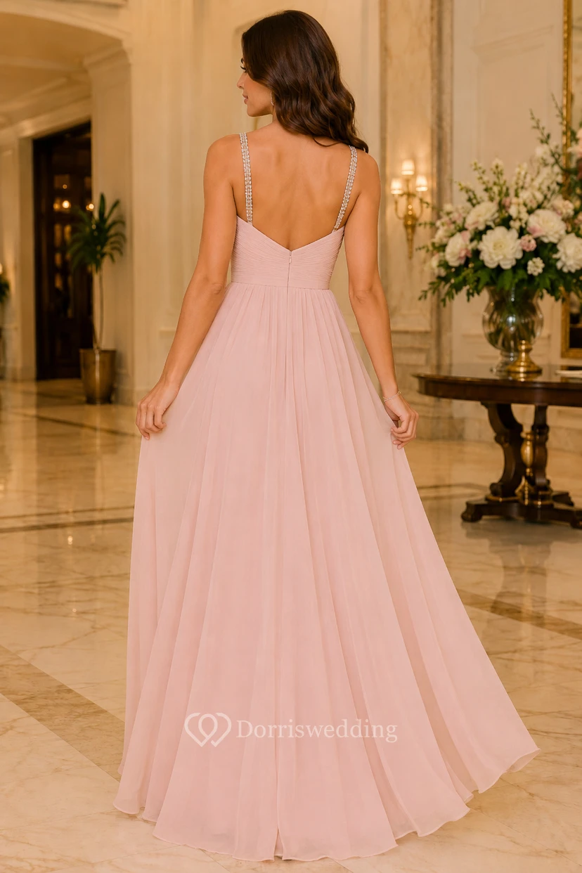 Robe de soirée en tulle rose poudré à décolleté cœur et coupe trapèze view 2