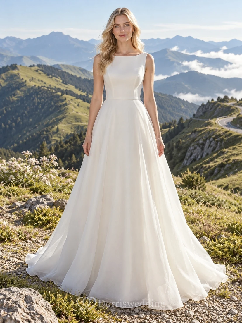 Schlichtes, elegantes, ärmelloses A-Linien-Brautkleid aus Organza mit Schleppe und U-Boot-Ausschnitt.