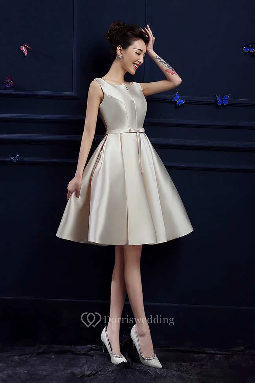 Sleeveless Bateau Neck Pleated Knee Length Satin Dress view 3