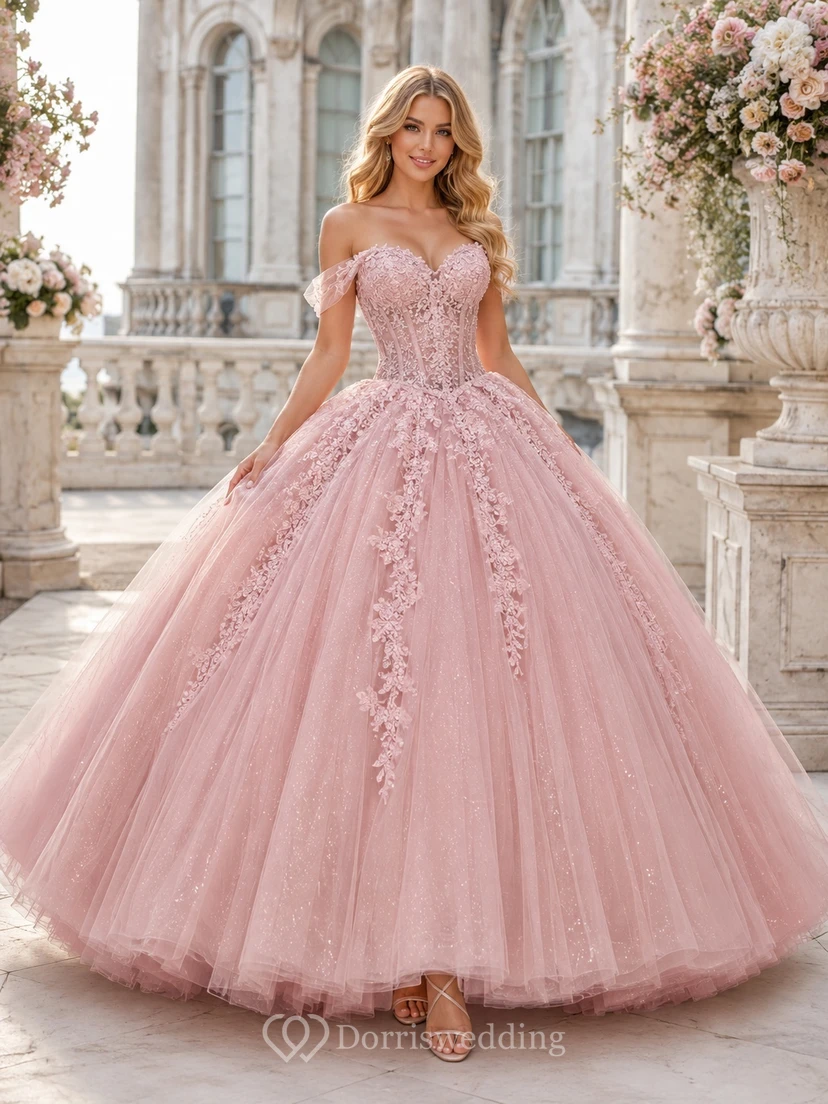 Zartrosa Tüll-Ballkleid mit schulterfreiem ärmellosem Blumenmuster für Quinceañeras