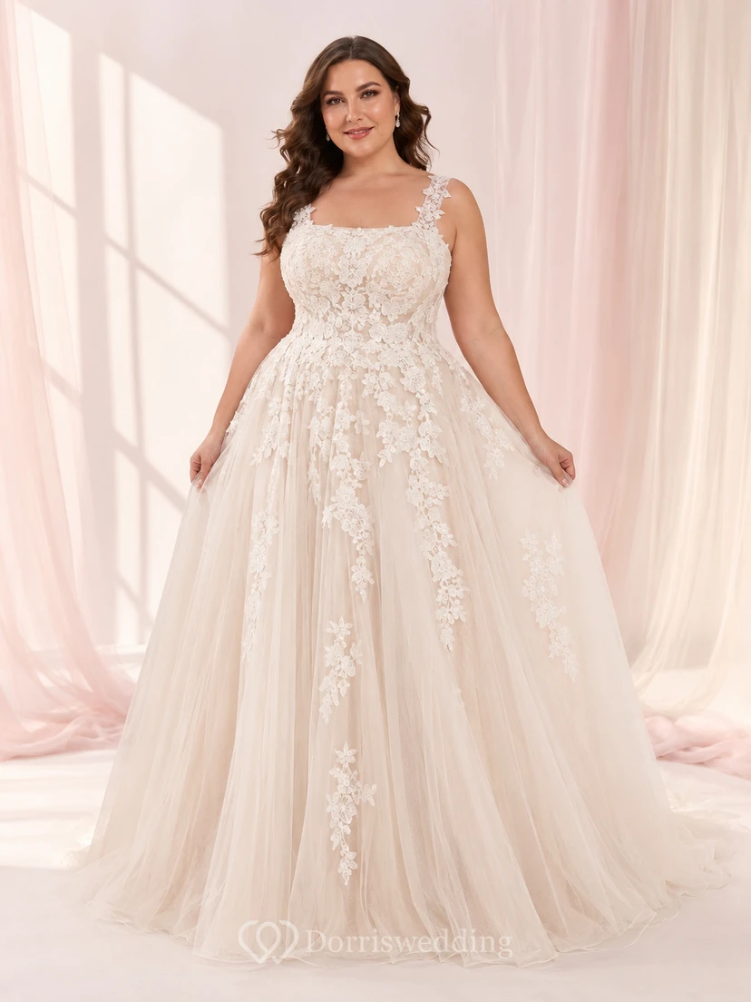 Champagnerfarbenes Brautkleid in Übergröße mit Trägern, Spitzenapplikationen und A-Linie