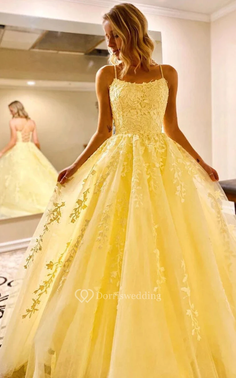 Spaghetti-Weißes Empire-Kleid in A-Linie mit Spitzenapplikationen und Tüll view 9
