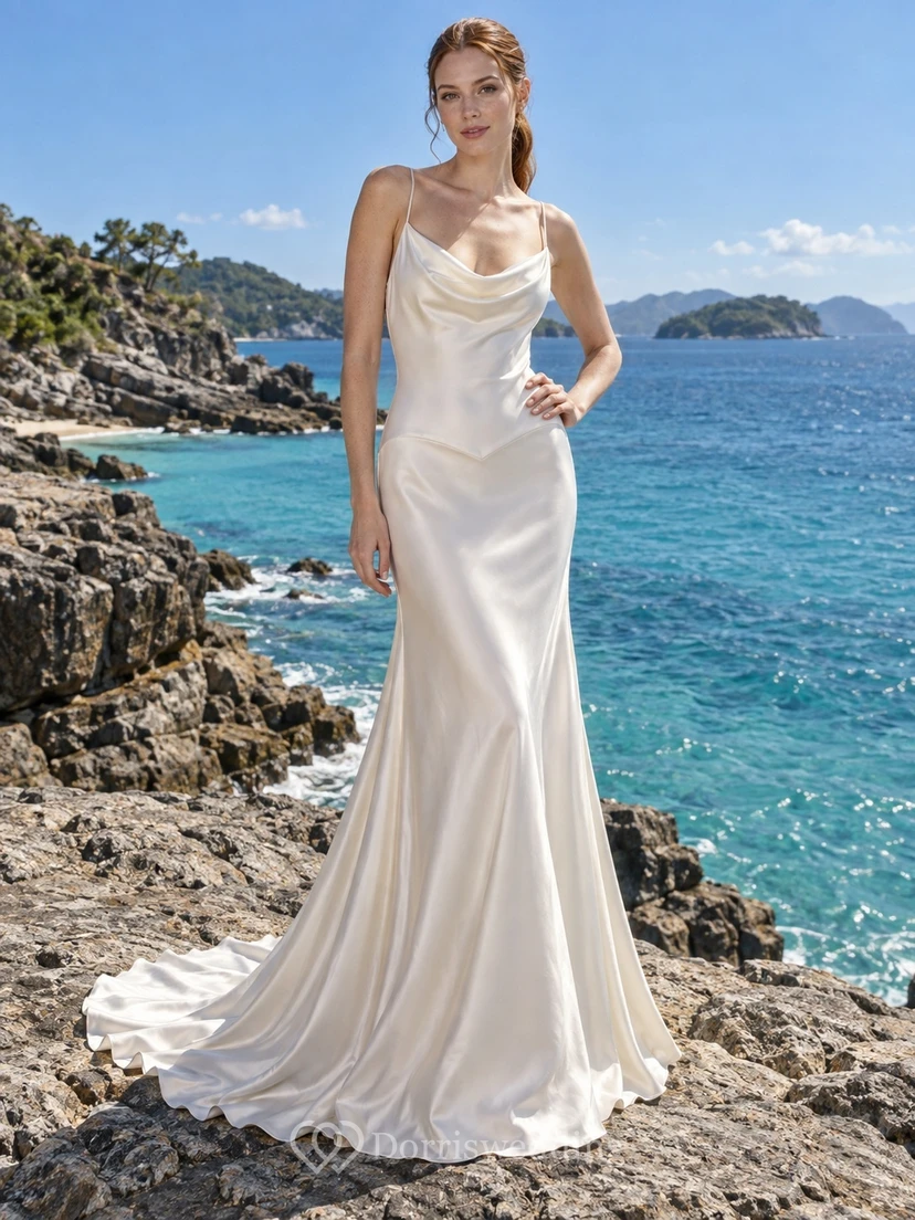 Einfaches Strandhochzeitskleid aus Satin mit Wasserfallausschnitt und tiefem Rückenausschnitt