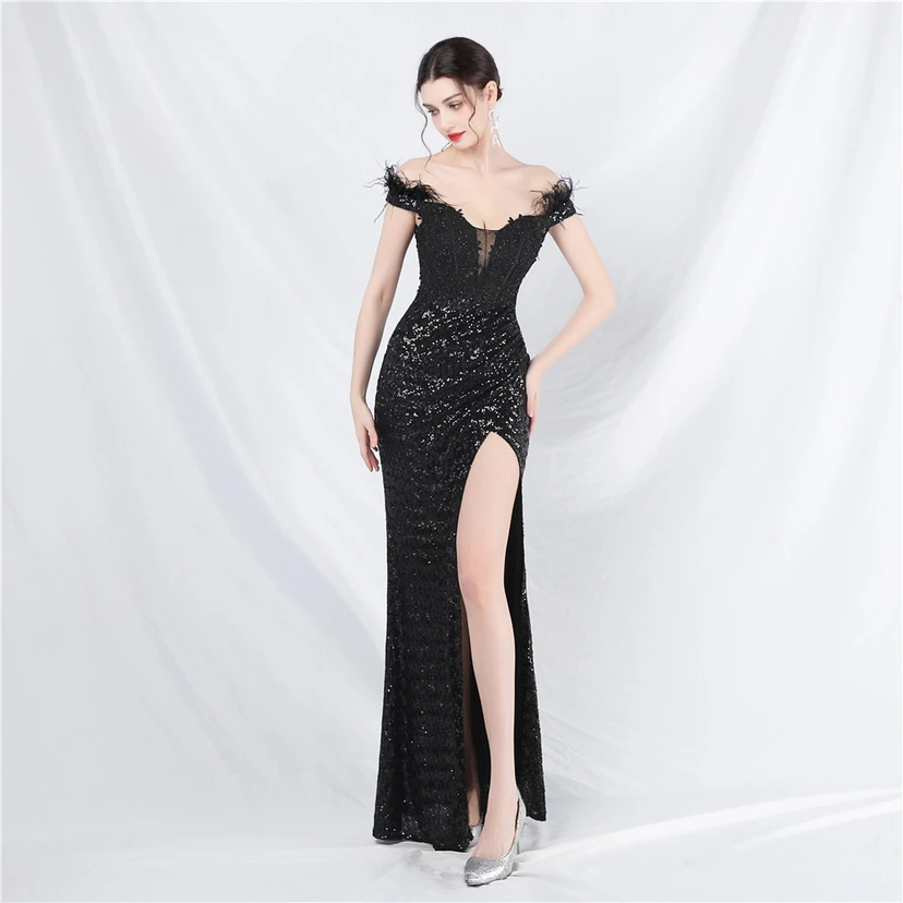 Vestido de noche de alta gama con chaleco de encaje de pelo de avestruz y diamantes, cintura de espina de pescado. view 2