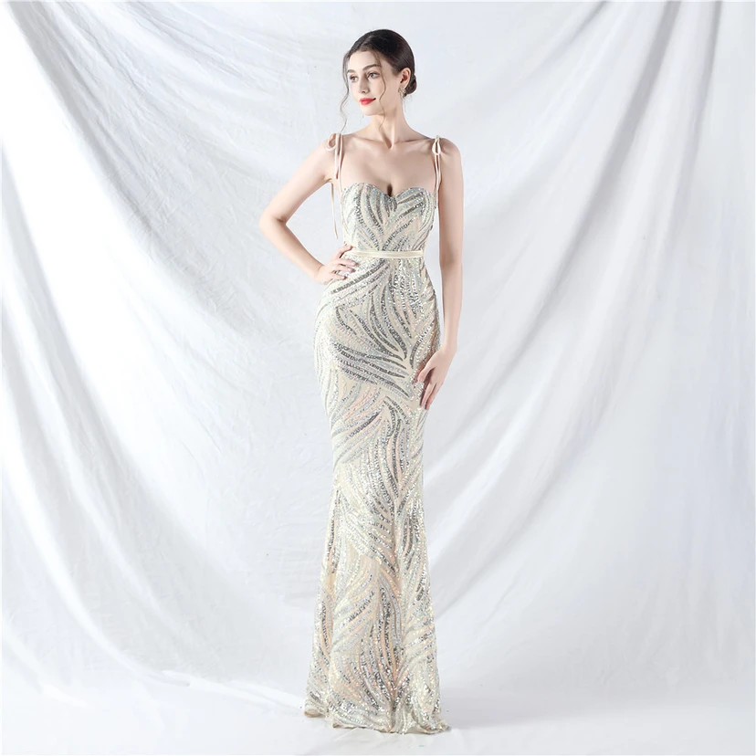 Vestido de noche con tirantes, top tipo tubo y lentejuelas apiladas encriptadas, con método de doble atado de cuerda. view 21