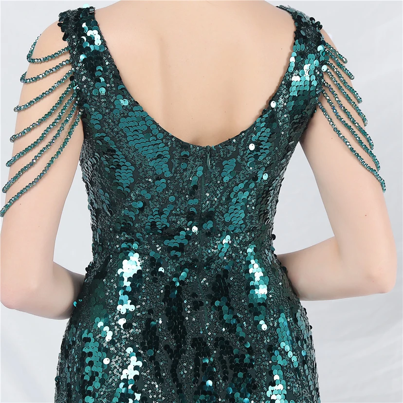 Vestido de noche largo con lentejuelas y abalorios view 25
