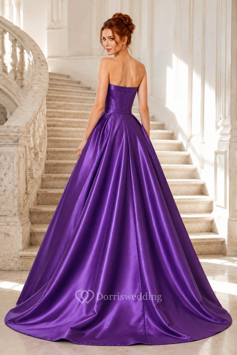 Ballkleid im Regency-Stil, Satin, trägerlos, bodenlang view 2