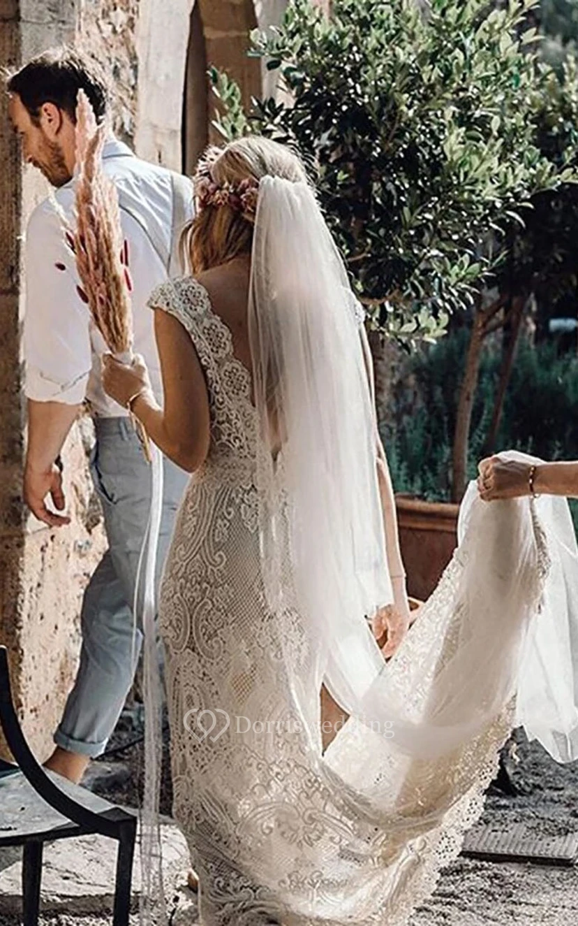 Vintage Empire-Brautkleid aus Spitze mit tiefem V-Ausschnitt und V-Rücken view 4