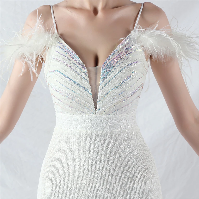 Elegantes Abendkleid mit Straußenfedern und Perlen, sexy, lang, mit Trägern und Schlitz view 8