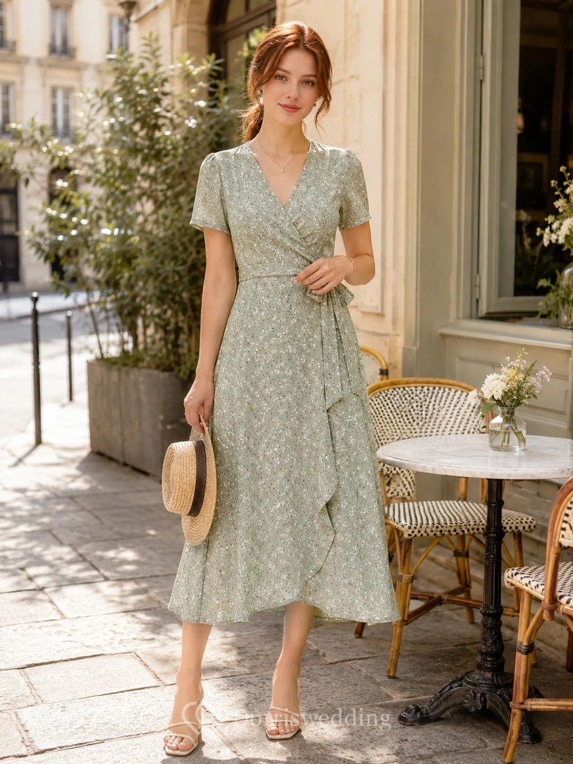 Vestido midi cruzado de manga corta con escote en V y estampado floral en color verde salvia