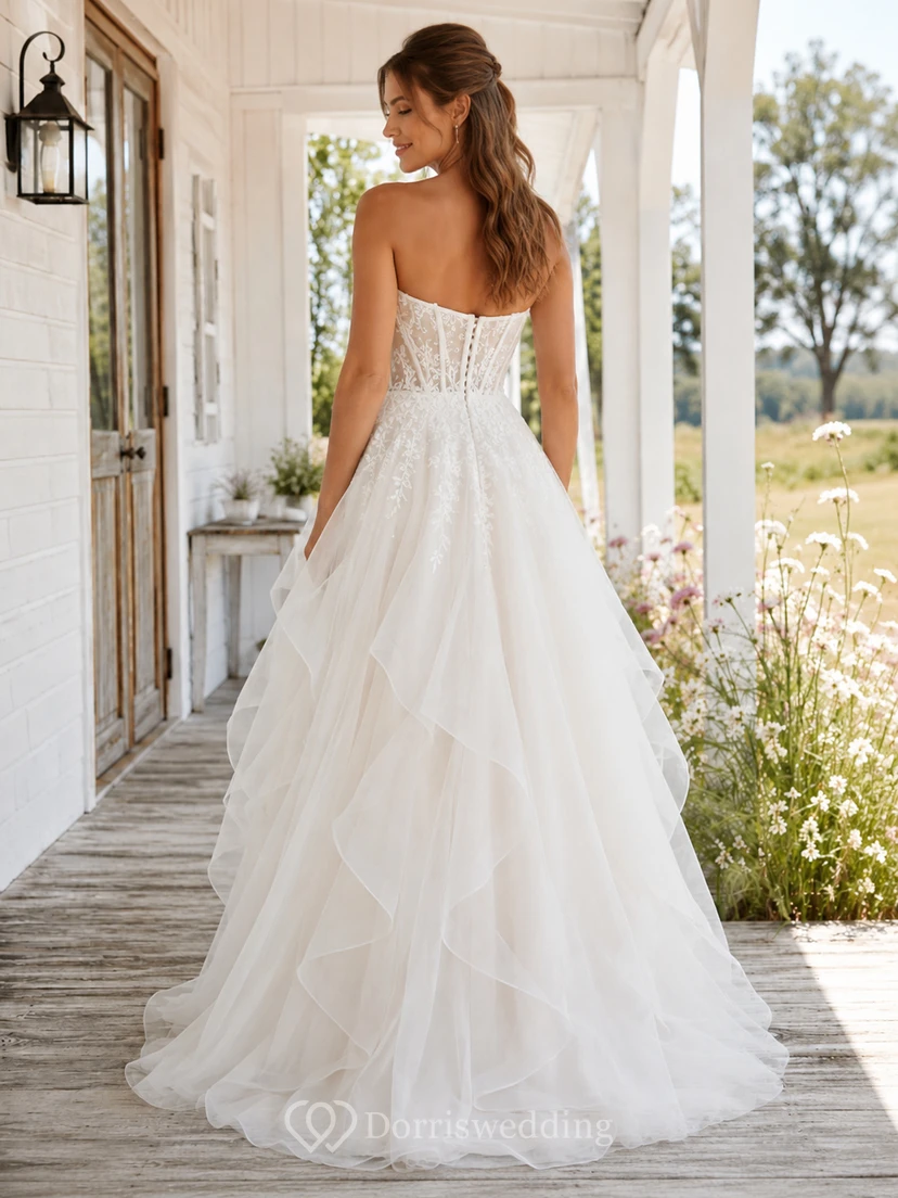 Robe de mariée longue trapèze en organza superposé, bustier cœur, style champêtre, bustier bustier, corset, à encolure en A. view 2